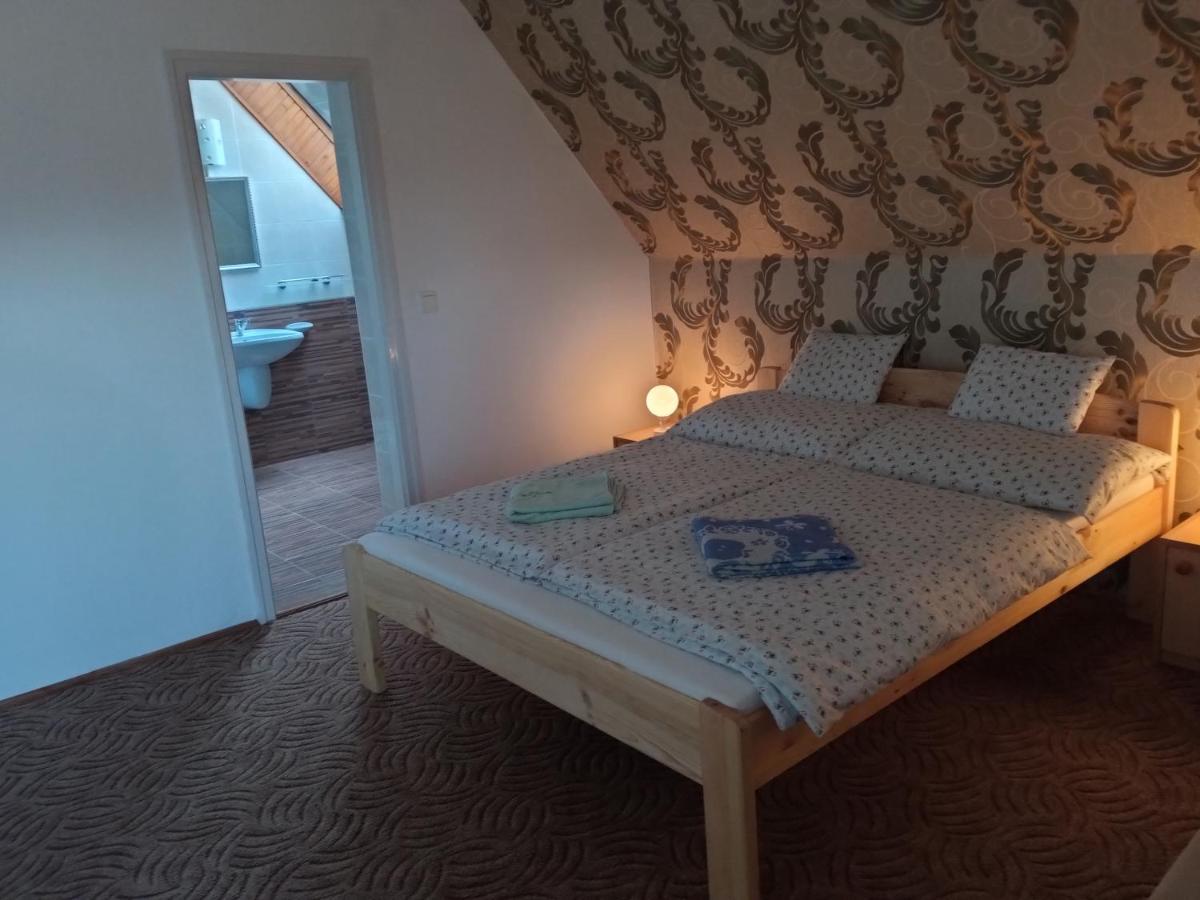 Holiday Apartmanhaz Zalakaros Exterior foto