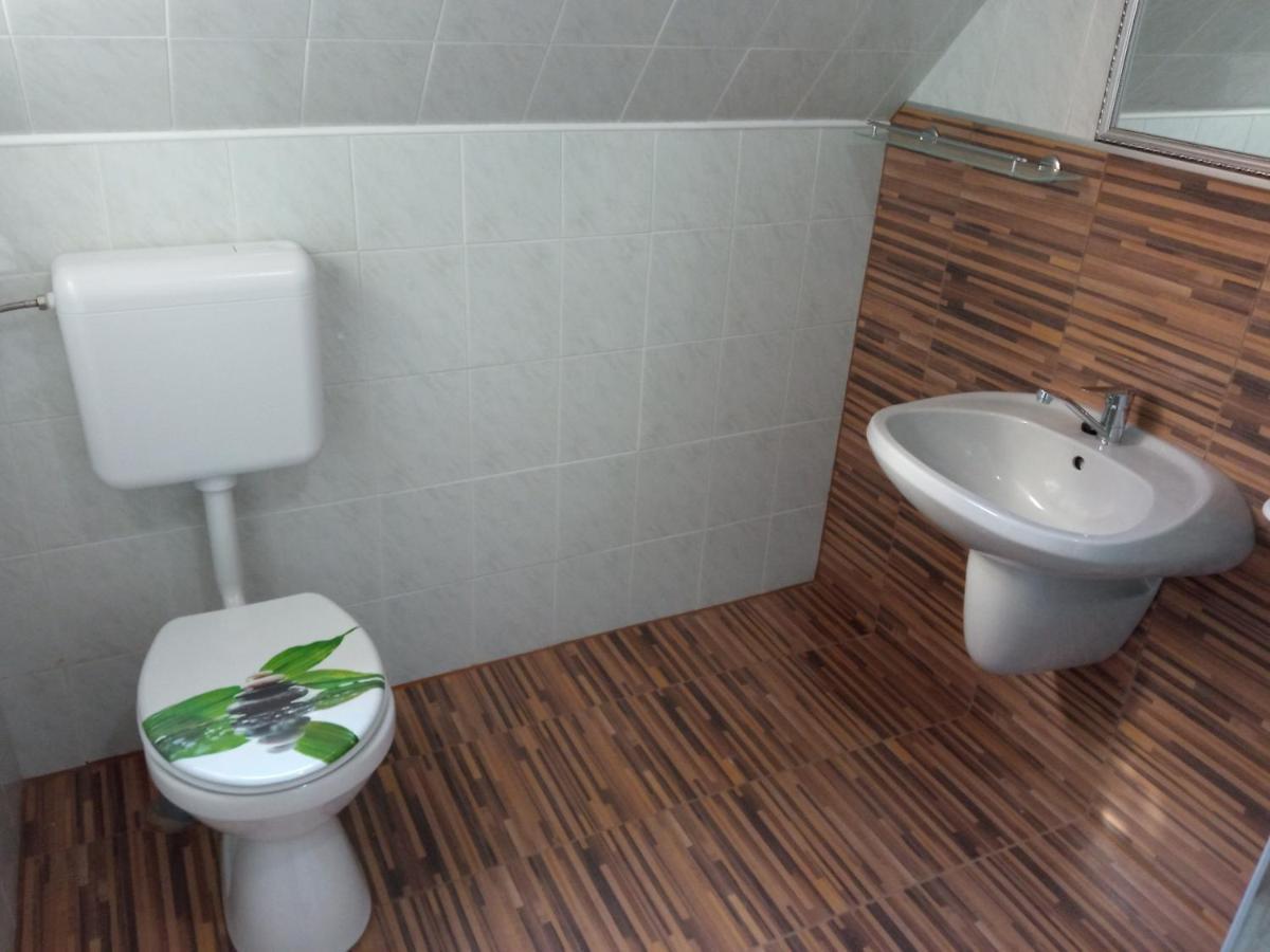 Holiday Apartmanhaz Zalakaros Exterior foto